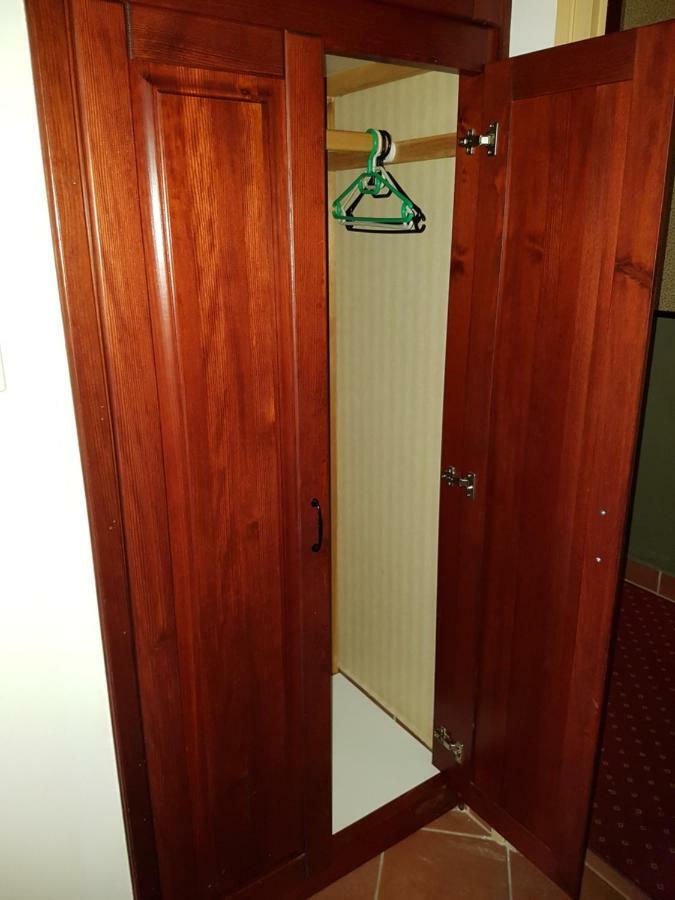 100 Eves Fogado Bed and Breakfast Szatymaz Eksteriør billede